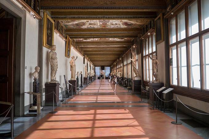 Inside the Uffizi