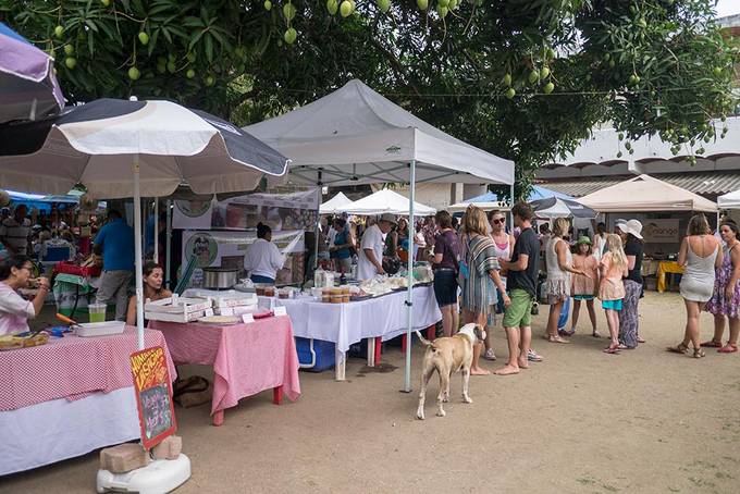 The farmers' market