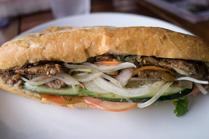 Banh mi sandwich