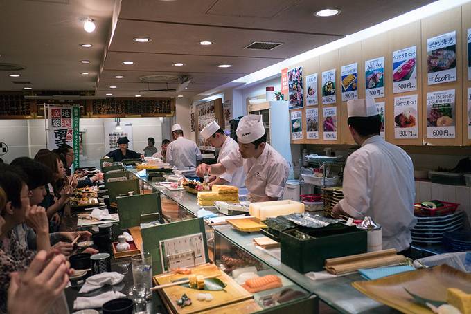 The sushi chefs at work