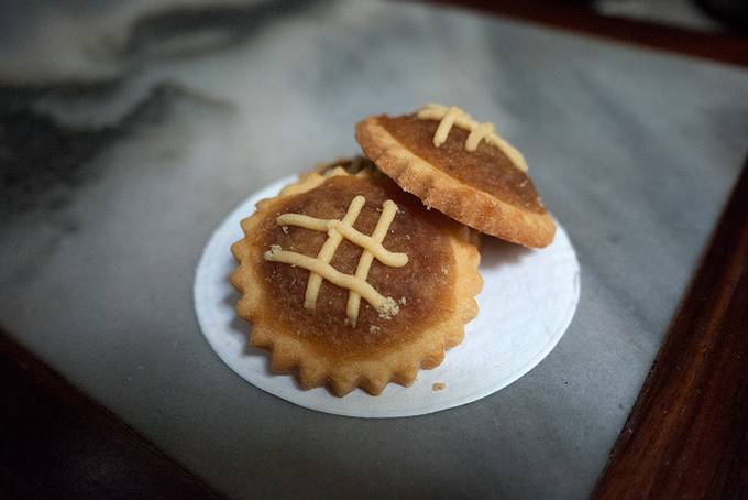 Nyonya pineapple tarts