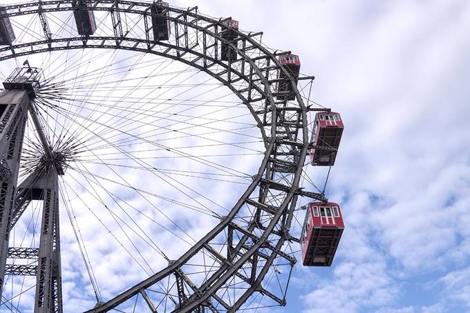 The ferris wheel