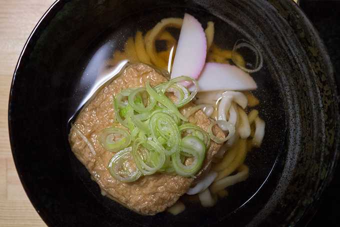 Learning how to make udon noodles in Osaka